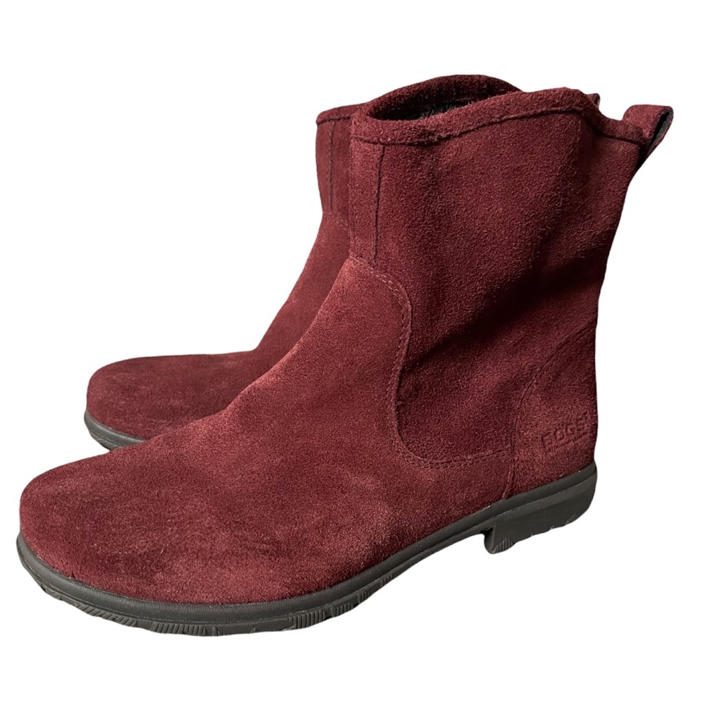 Bogs Betty Low Waterproof Suede Boots in Ox Blood- Size 8